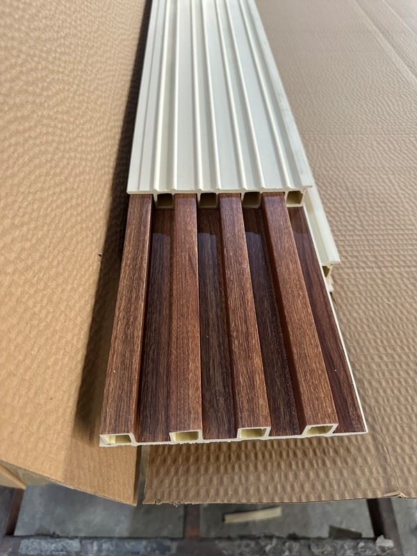 Durable WPC Fluted Wall Panel